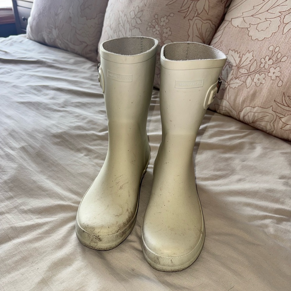 White Rain Boots